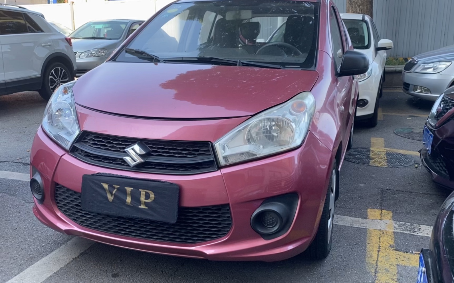 14年上牌的铃木奥拓1.0手动挡全款1个多点,优点是省油主打实用!