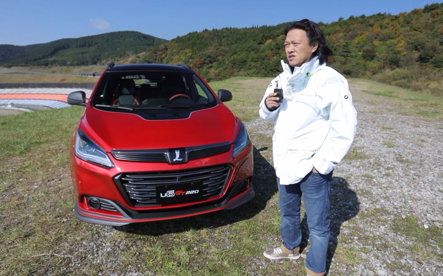 嘉伟试车纳智捷u6gt220