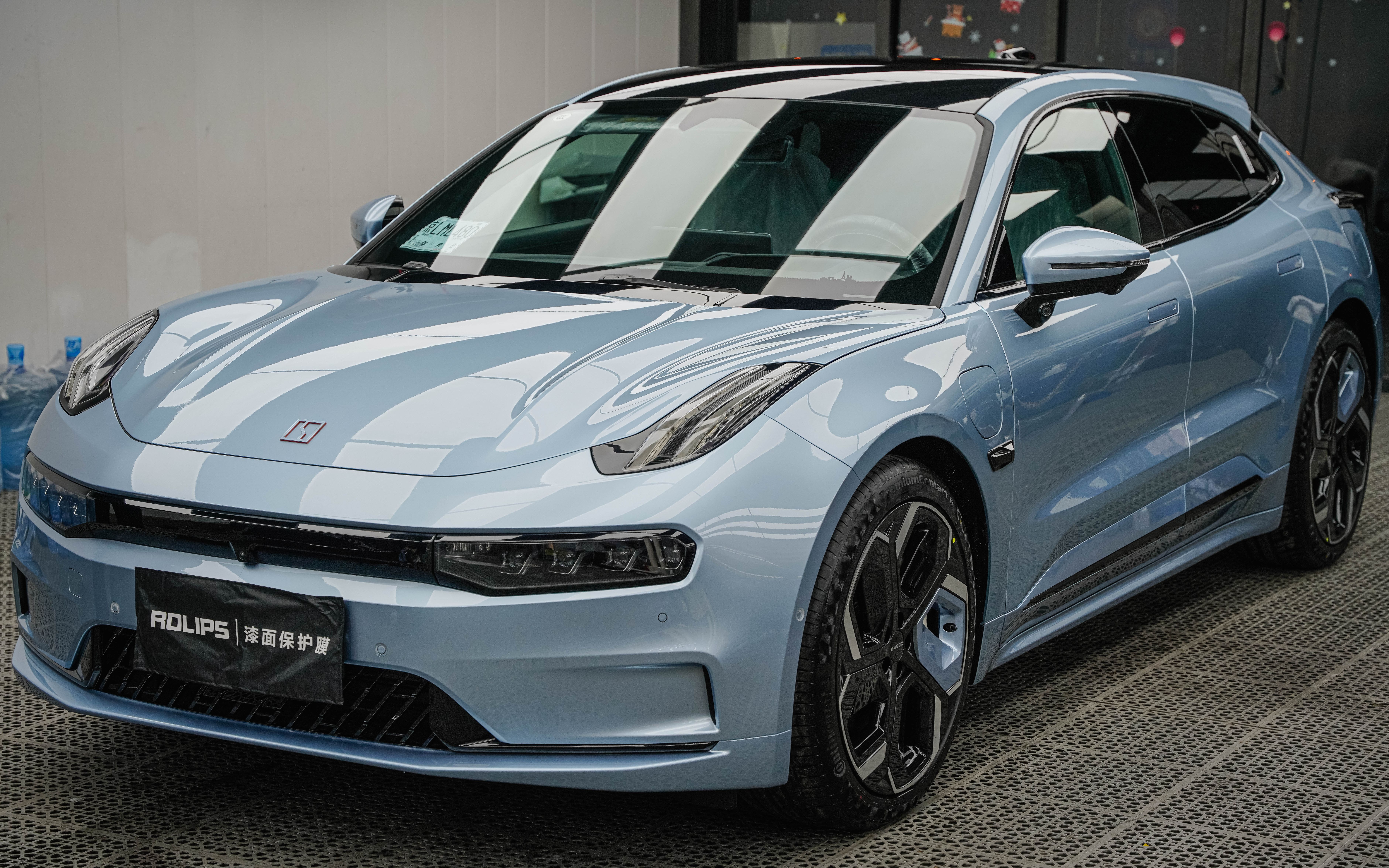 【极氪001】【电光蓝】【罗利普斯】