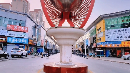 平谷步行街东口小吃店转让,手续设备齐全,适合早餐小吃