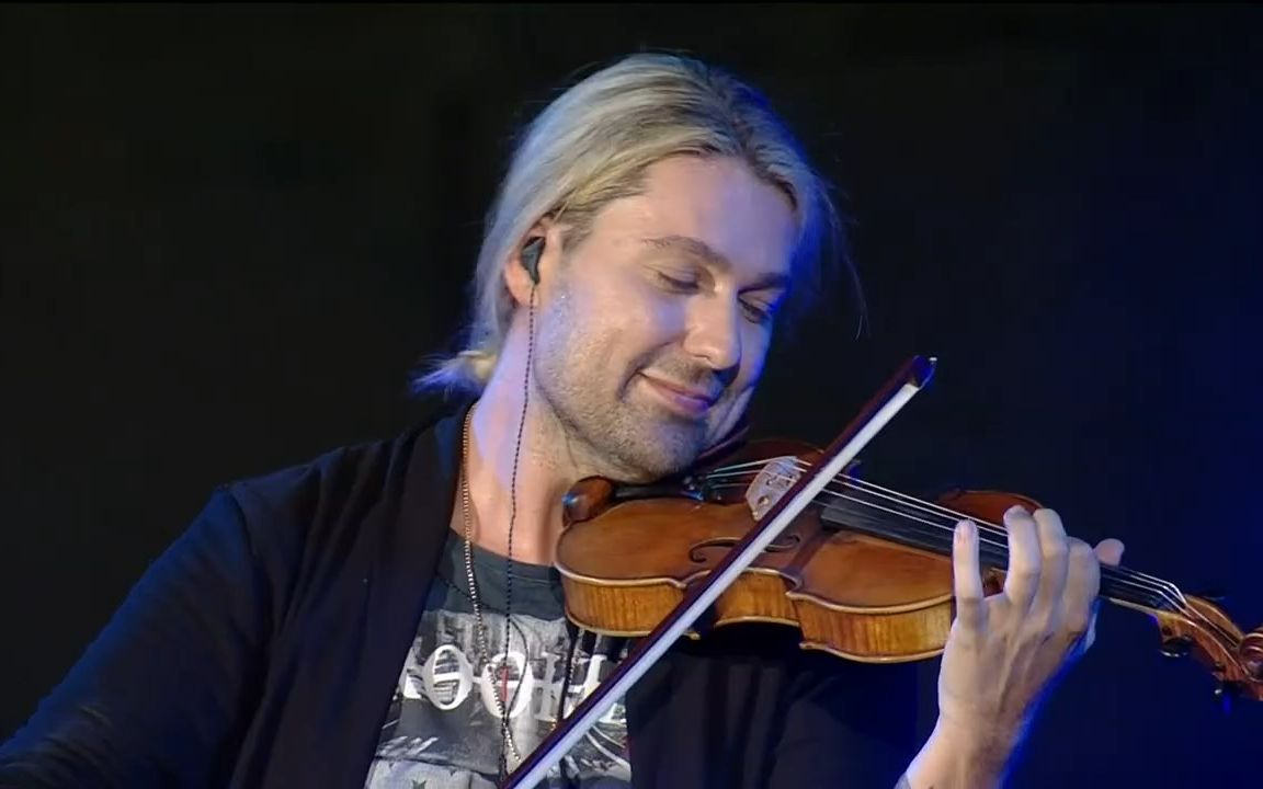 [图]2022.07.25 大卫·葛瑞特罗马卡拉卡拉浴场露天音乐会 David Garrett & Band