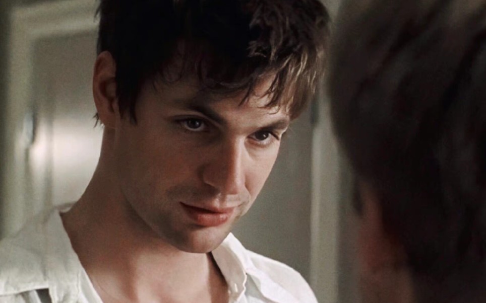 【qaf|剪辑】brian kinney,一个浑身苏点的男人.