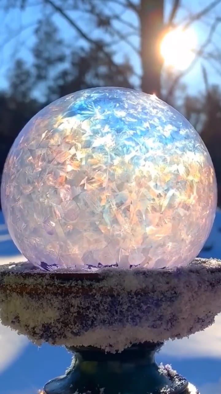 "被人at看彩虹冰冻泡泡真的是件很幸福的事啊!"旅行推荐官25341