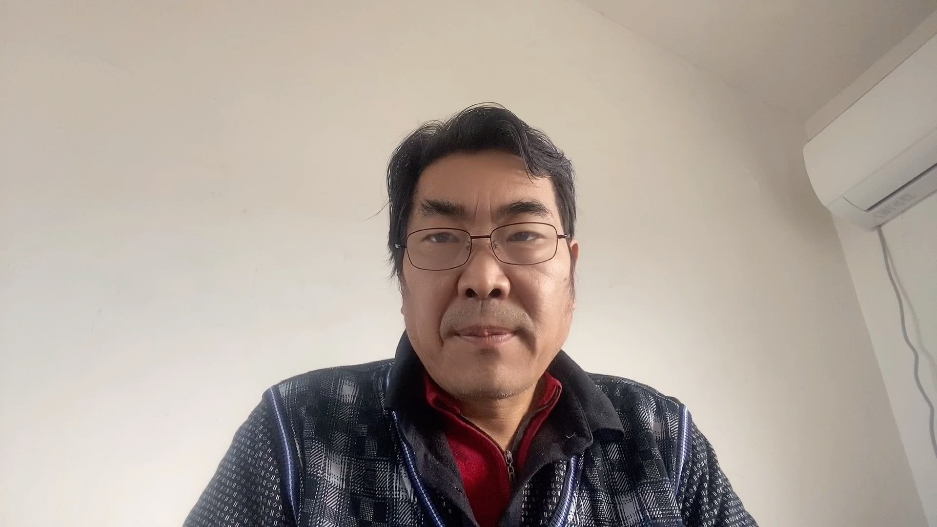 东方圣人白天张立臣公平公正是王们追求的也是我们前进的方向