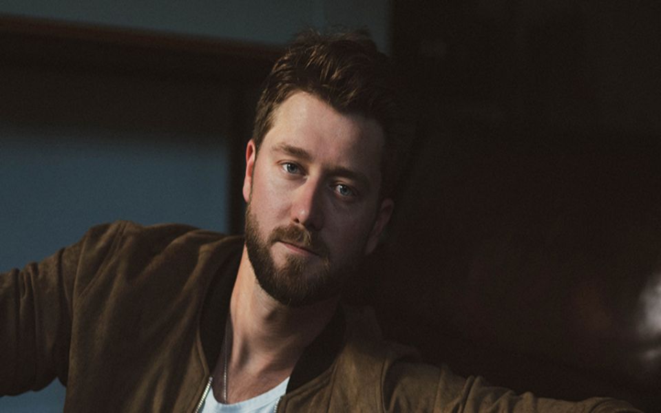 村夫亚当adamdoleacfamousofficialvideo