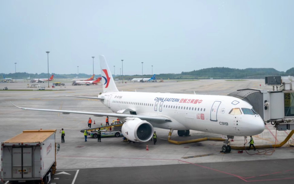 中国东方航空中国商飞comac c919 成都天府至上海虹桥(飞行纯享版)