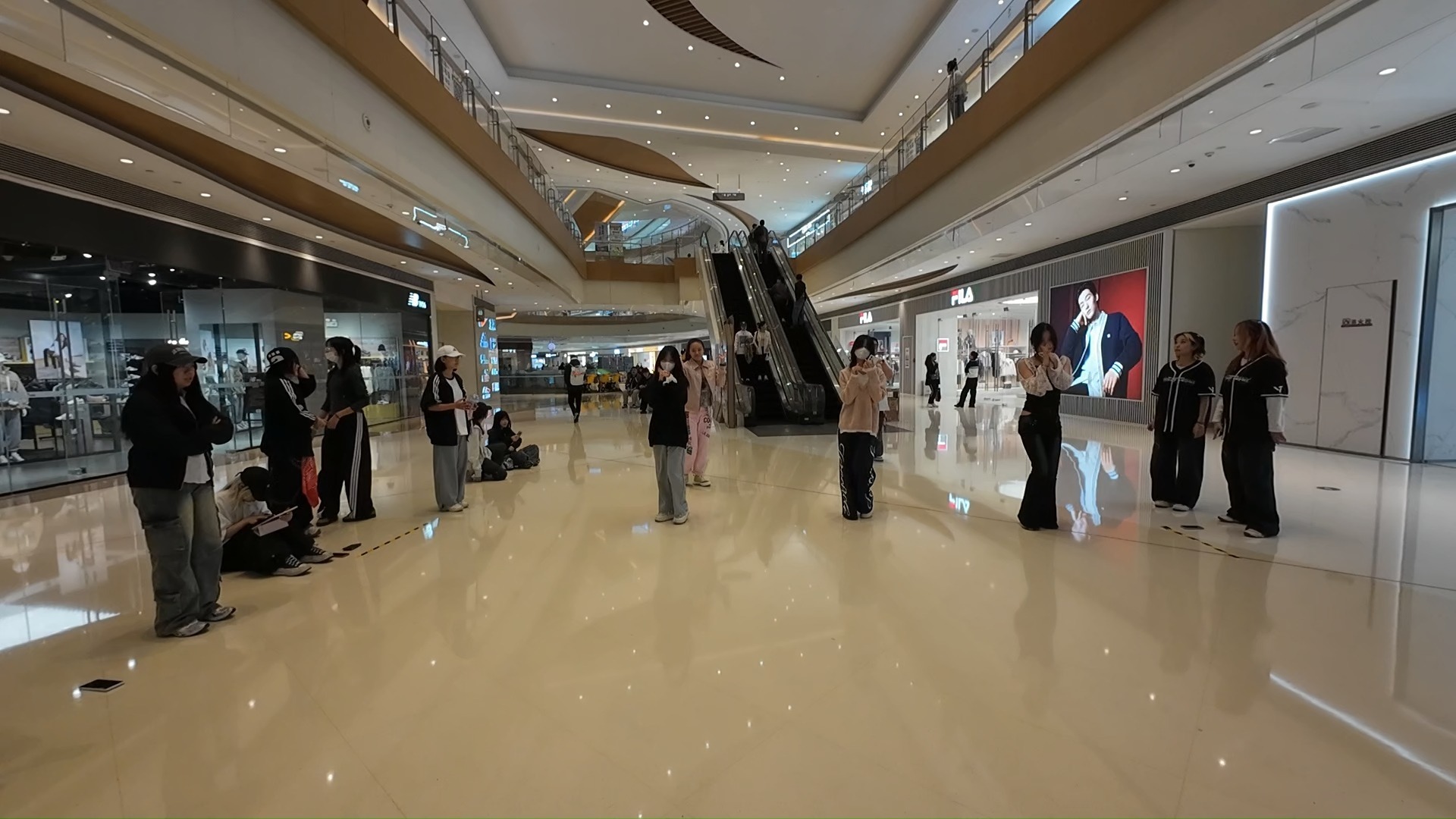 10月18日济南贵和购物中心领秀城店kpop随机舞蹈