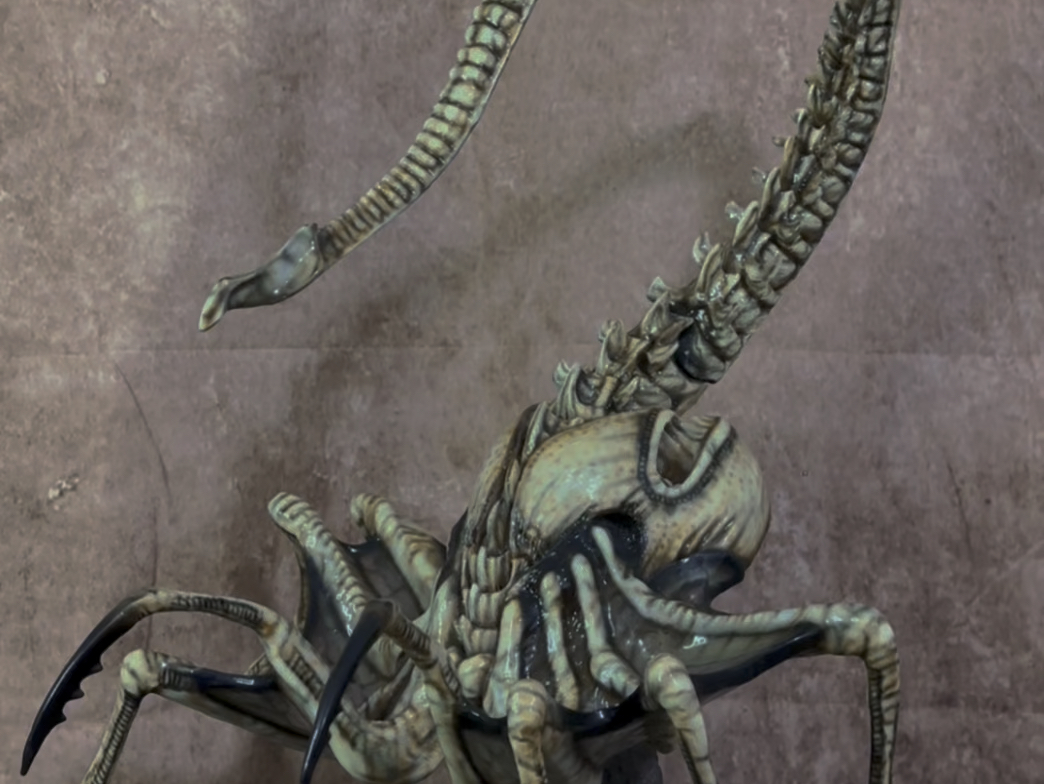 异形夺命舰 小时候的噩梦 异形抱脸虫 湿漉漉的生物体 寄生到人体