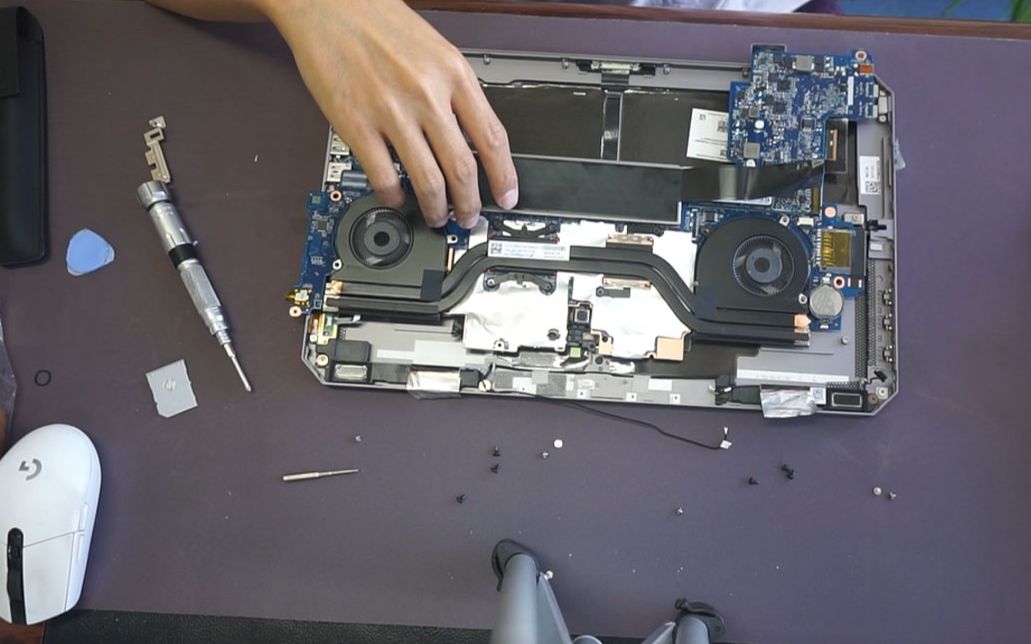 惠普zbook x2 g4砖家拆机给你看