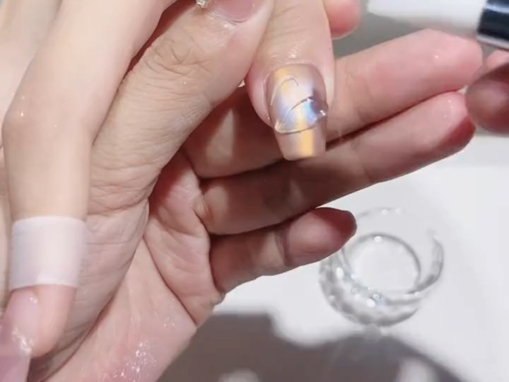 新手小白必学的微钻天鹅美甲教程来啦