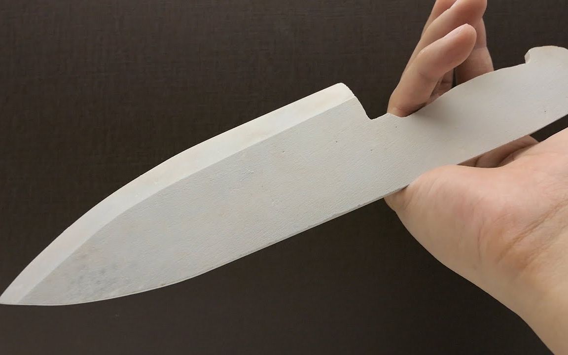 鸡骨头 粘土做刀