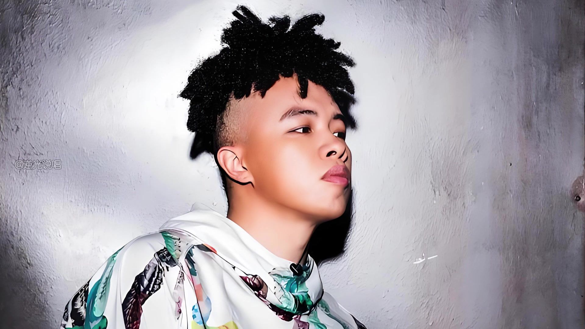 中文说唱|赵辰龙 《旅行家》身体和灵魂总有一个在路上,做自己人生的