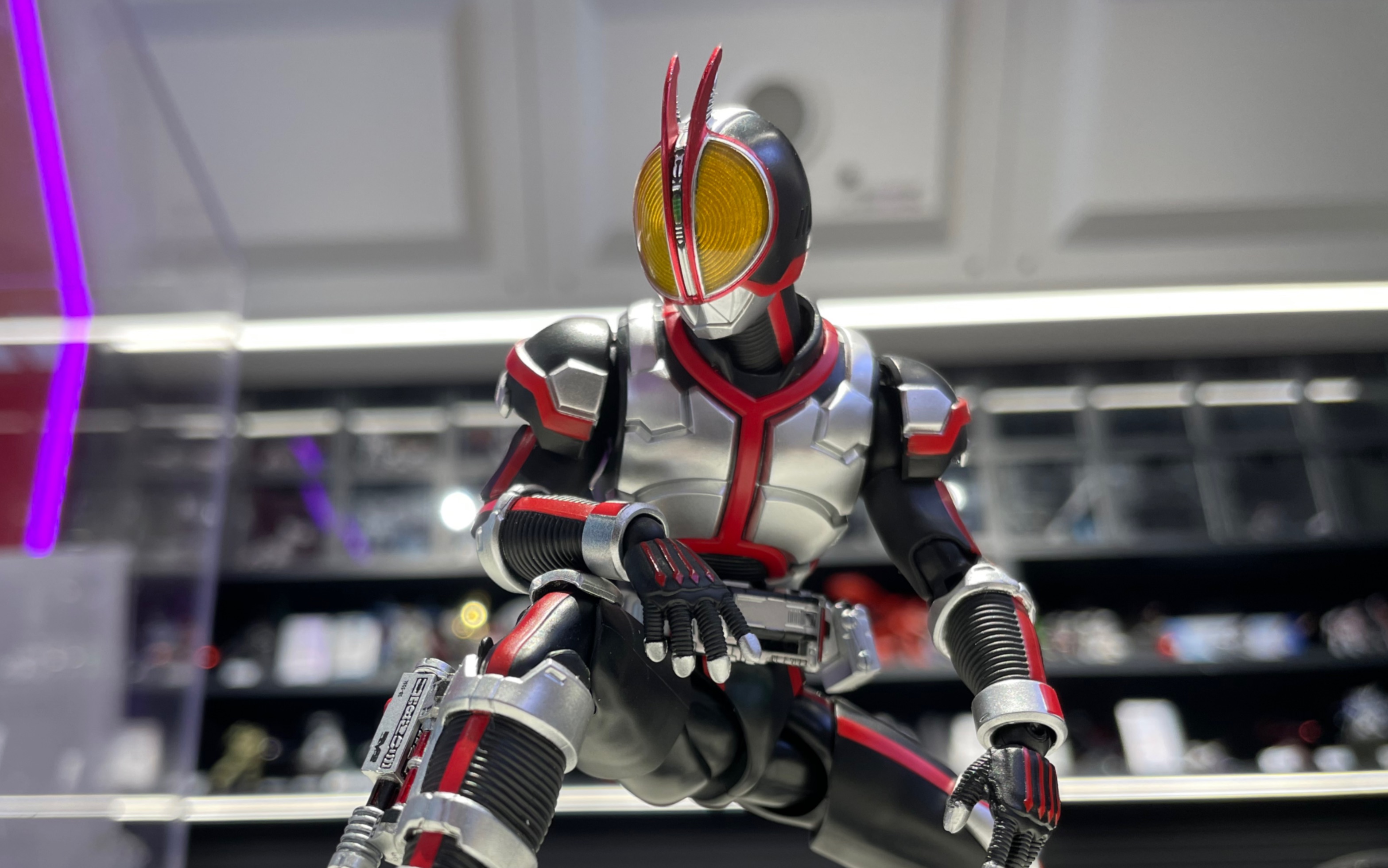 太贵啦!真骨雕假面骑士faiz简单把玩