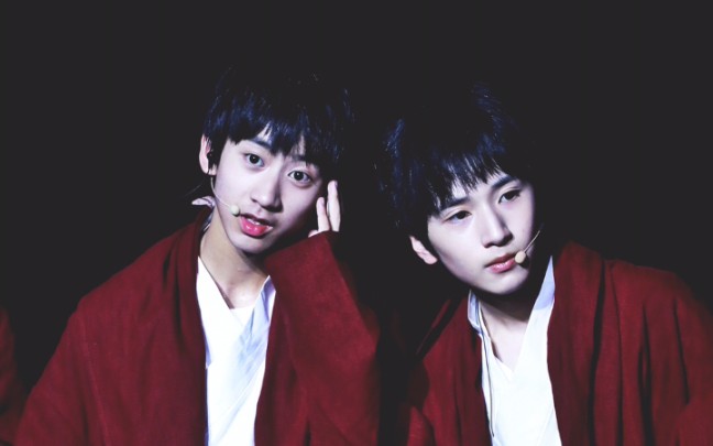 池忆别追了,展逸文他走了.