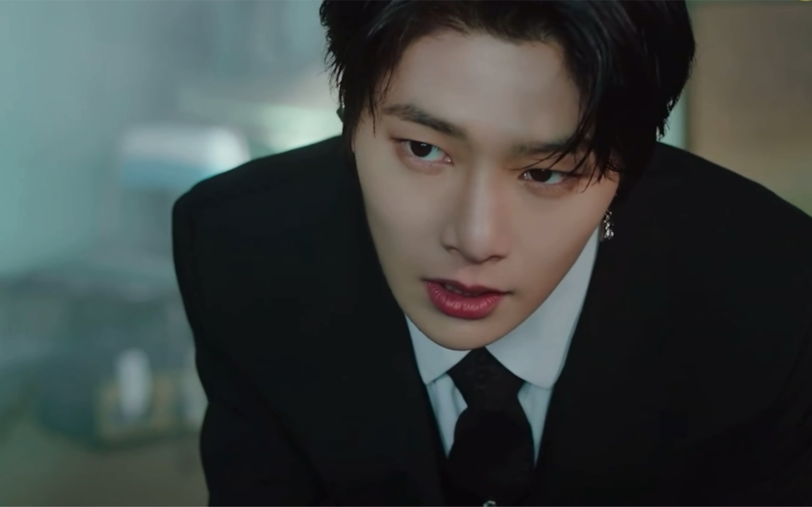 梁精寅 我太爱冷脸小羊了 他这么帅为什么get到他的人那么少 呜呜呜呜