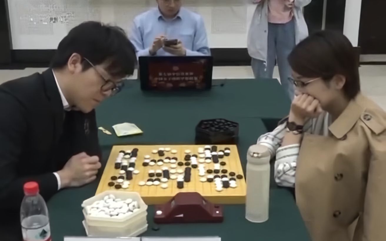 於之莹六段Vs柯洁九段[第十六届倡棋杯中国职业围棋锦标赛本赛第一轮]哔哩哔哩bilibili