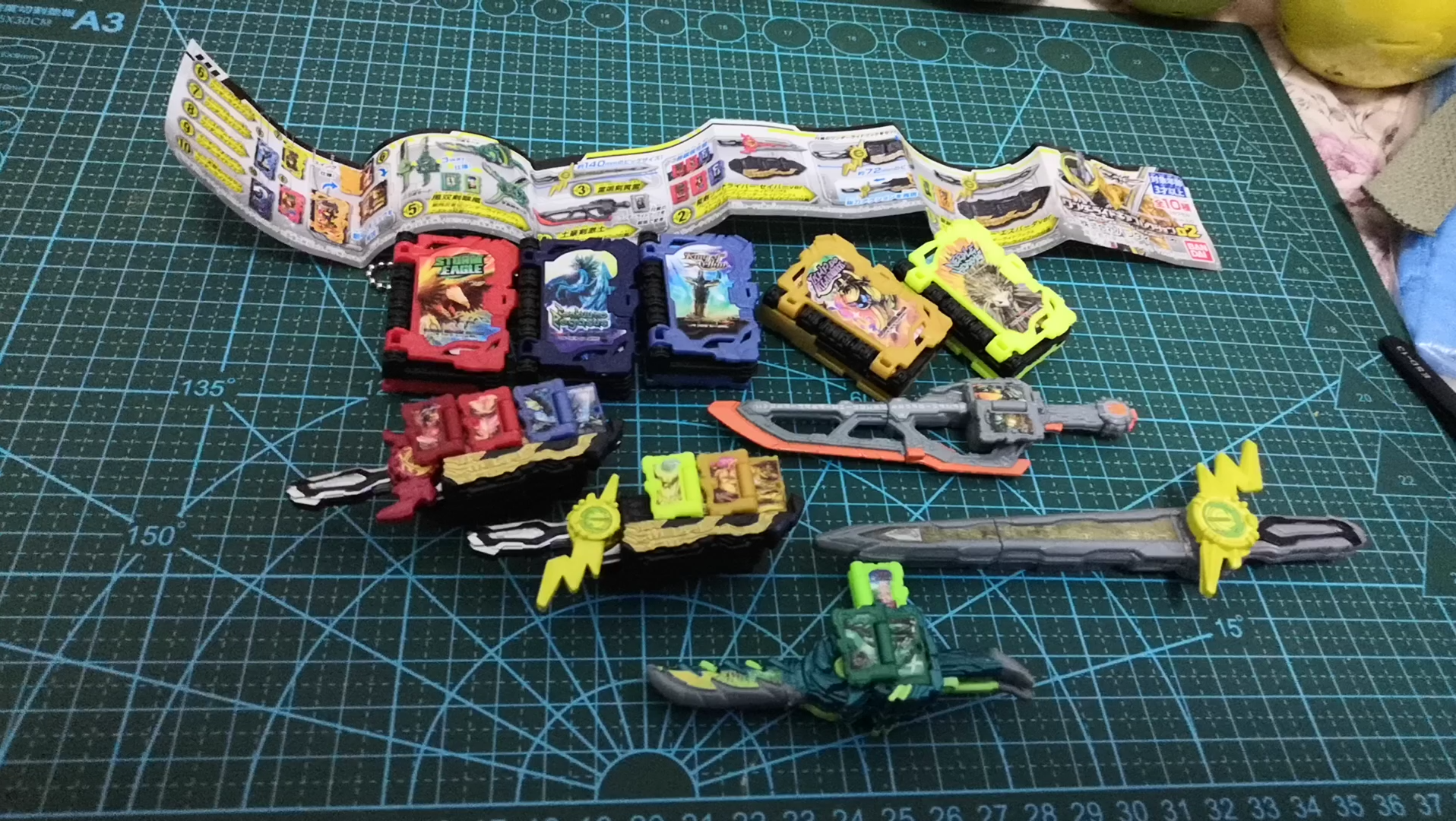 假面骑士圣刃saber迷你变身腰带道具第02弹扭蛋神骑书迷你腰带迷你