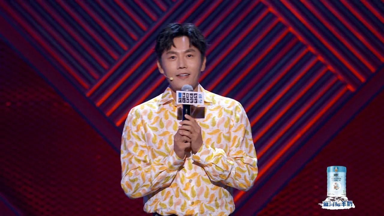 秦昊再唱《小白船》,代入感太强,我已经开始害怕了!