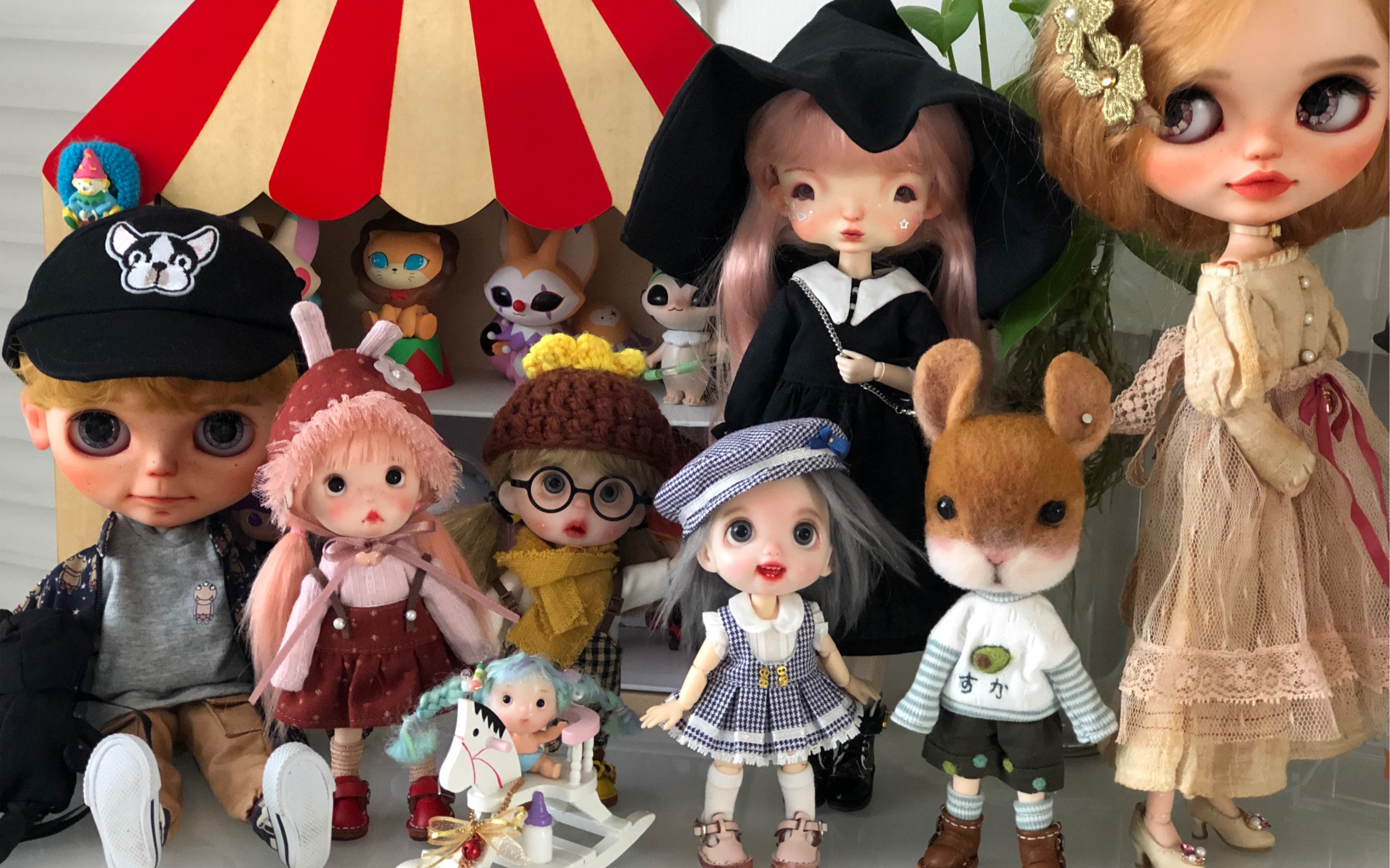 【vlog】分享娃娃最近的look | blythe ob11_哔哩哔哩 (゜-゜)つロ