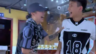 哈哈，老师也没放过我😂