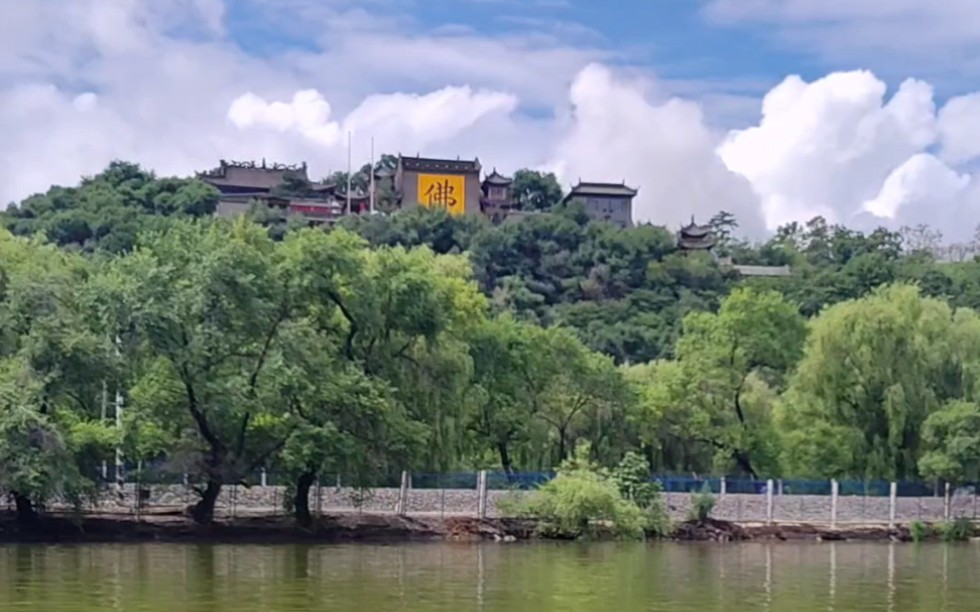 吉林市北山公園,很適合日常溜達閒逛,很舒服