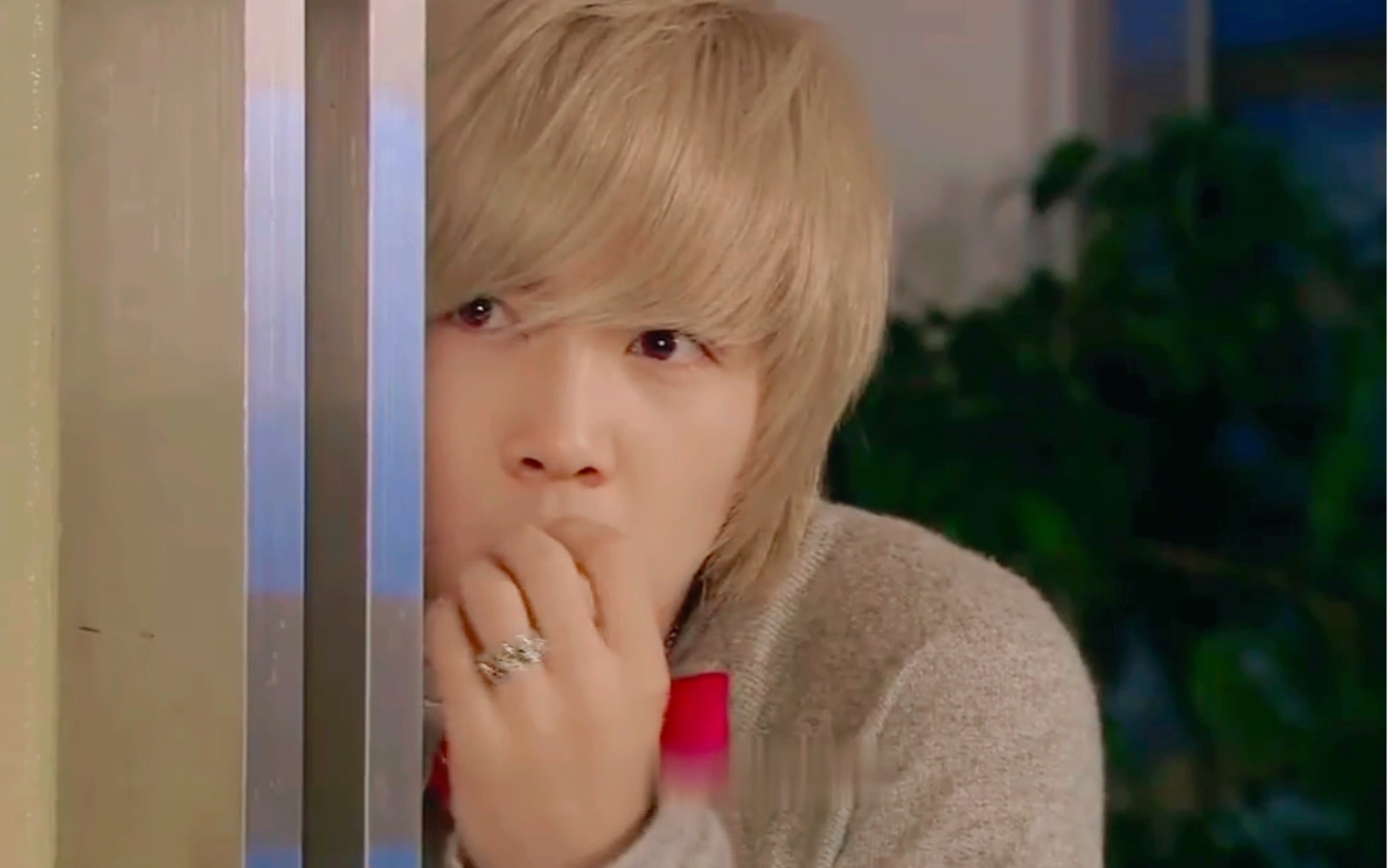 太可爱了,一直都是拿他脑补周棋洛