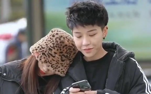 我猜 大牛一定是故意撮合马总和泡面的!