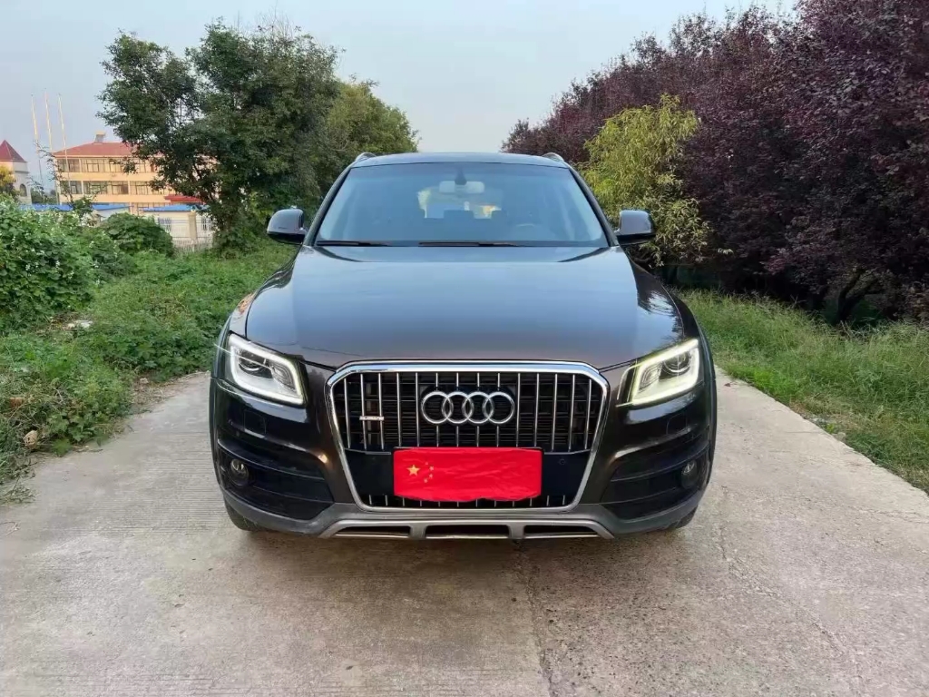 98w,18年奥迪q5,2.0t自动至尊科技商务型