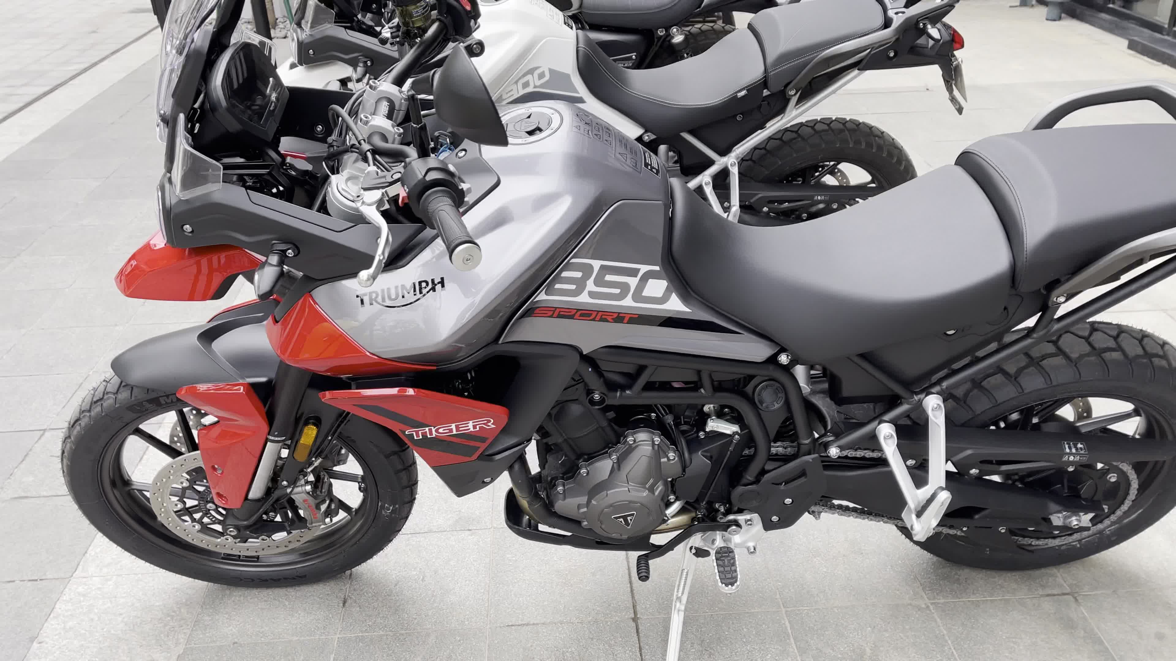 triumph 凯旋老虎850和900gt对比