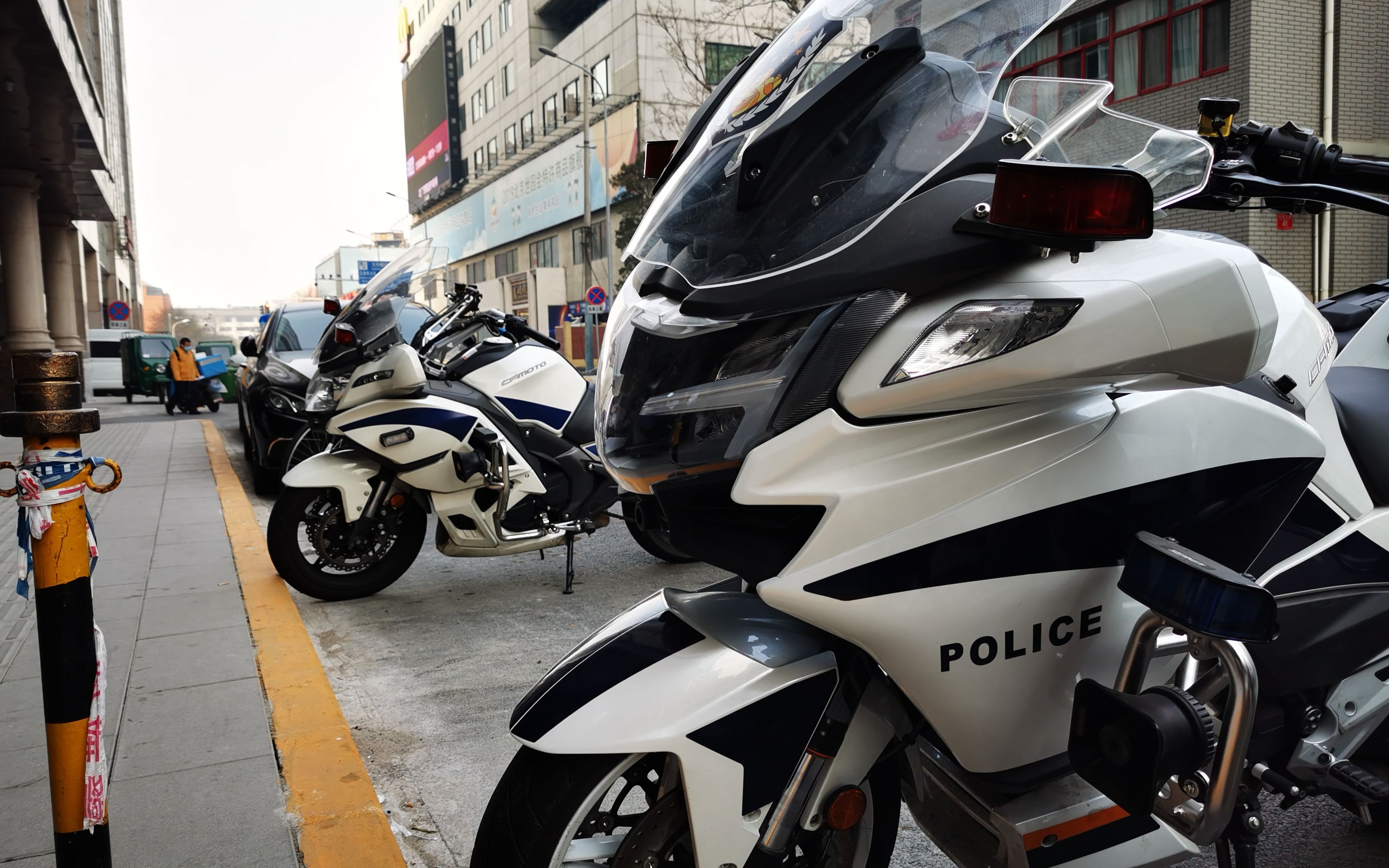 最帅的春风1250j首都铁骑bj90细细蓝线2