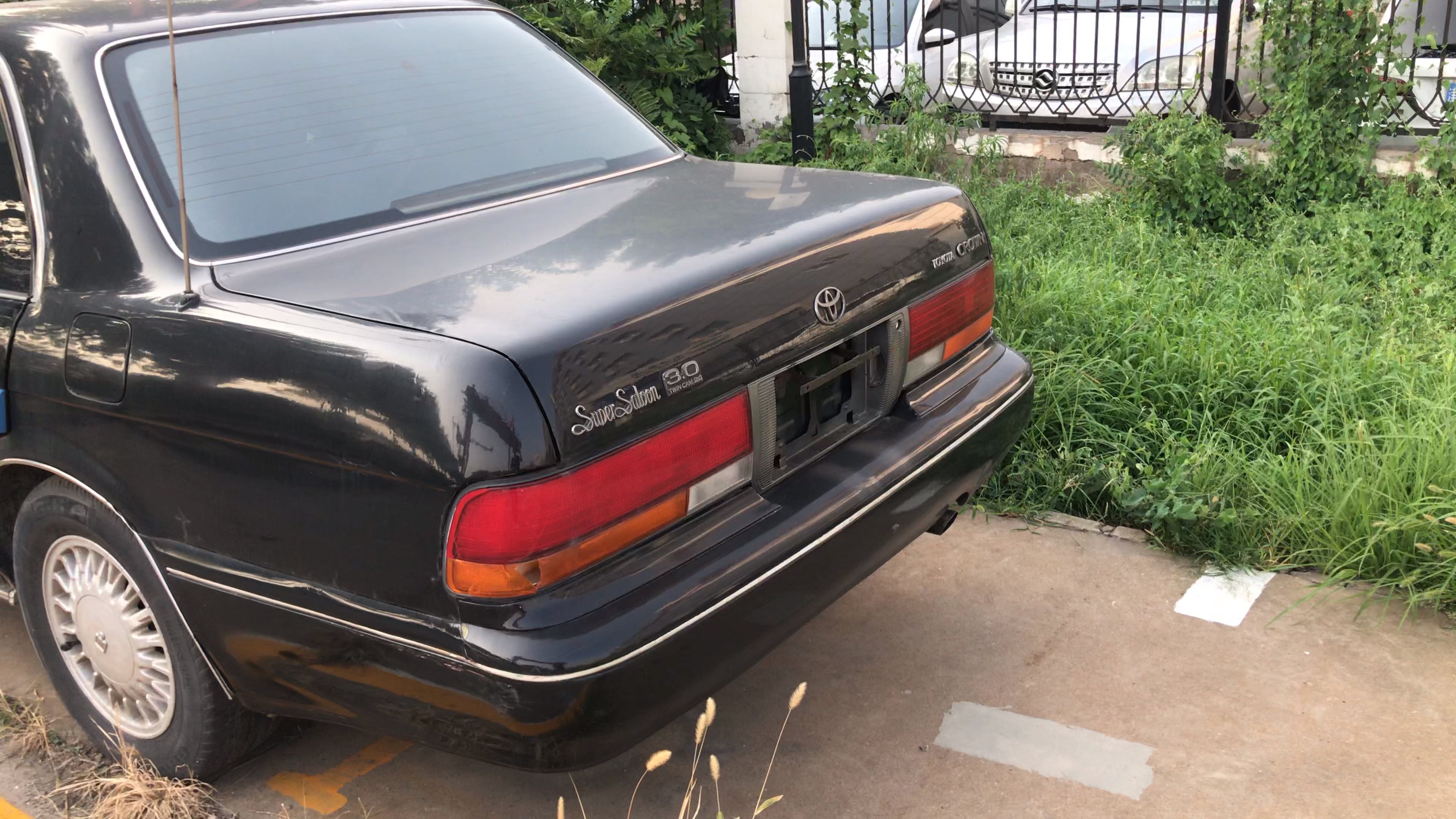 92款丰田皇冠_哔哩哔哩 (゜-゜)つロ 干杯~-bilibili