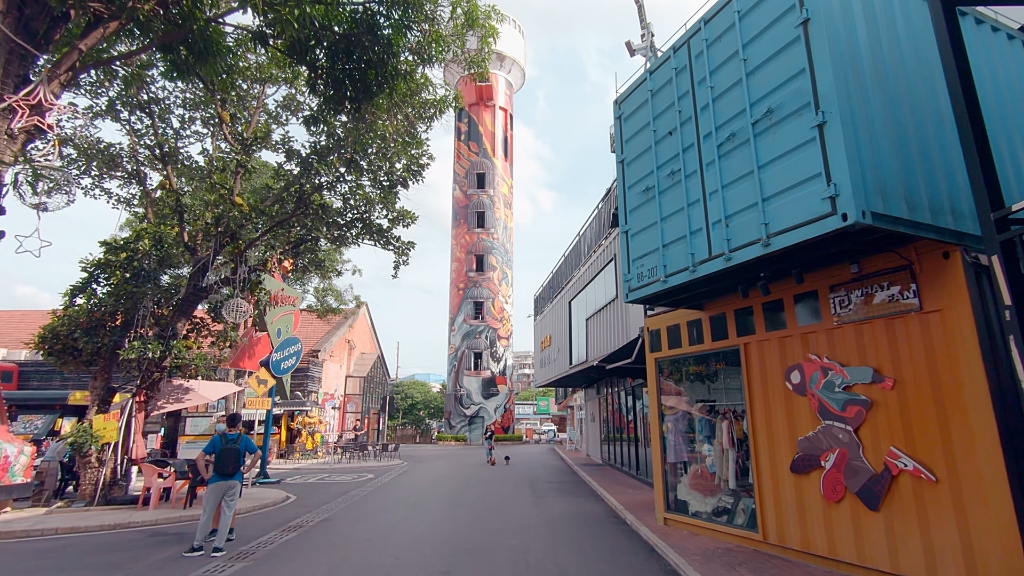 南宁市百益上河城(中央车站)