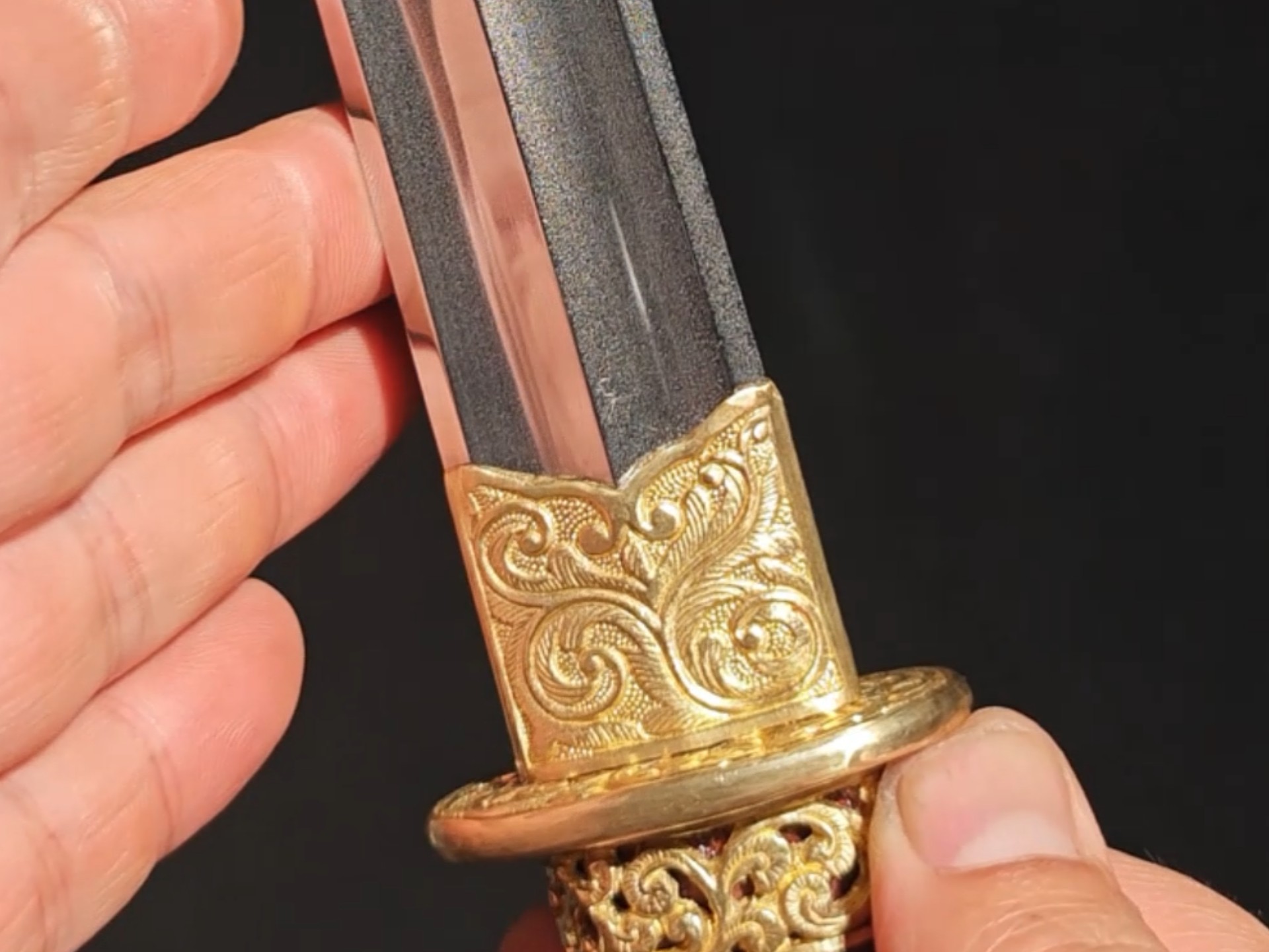 爱不释手的冷锻乌兹钢瓦面唐剑,仅重600克