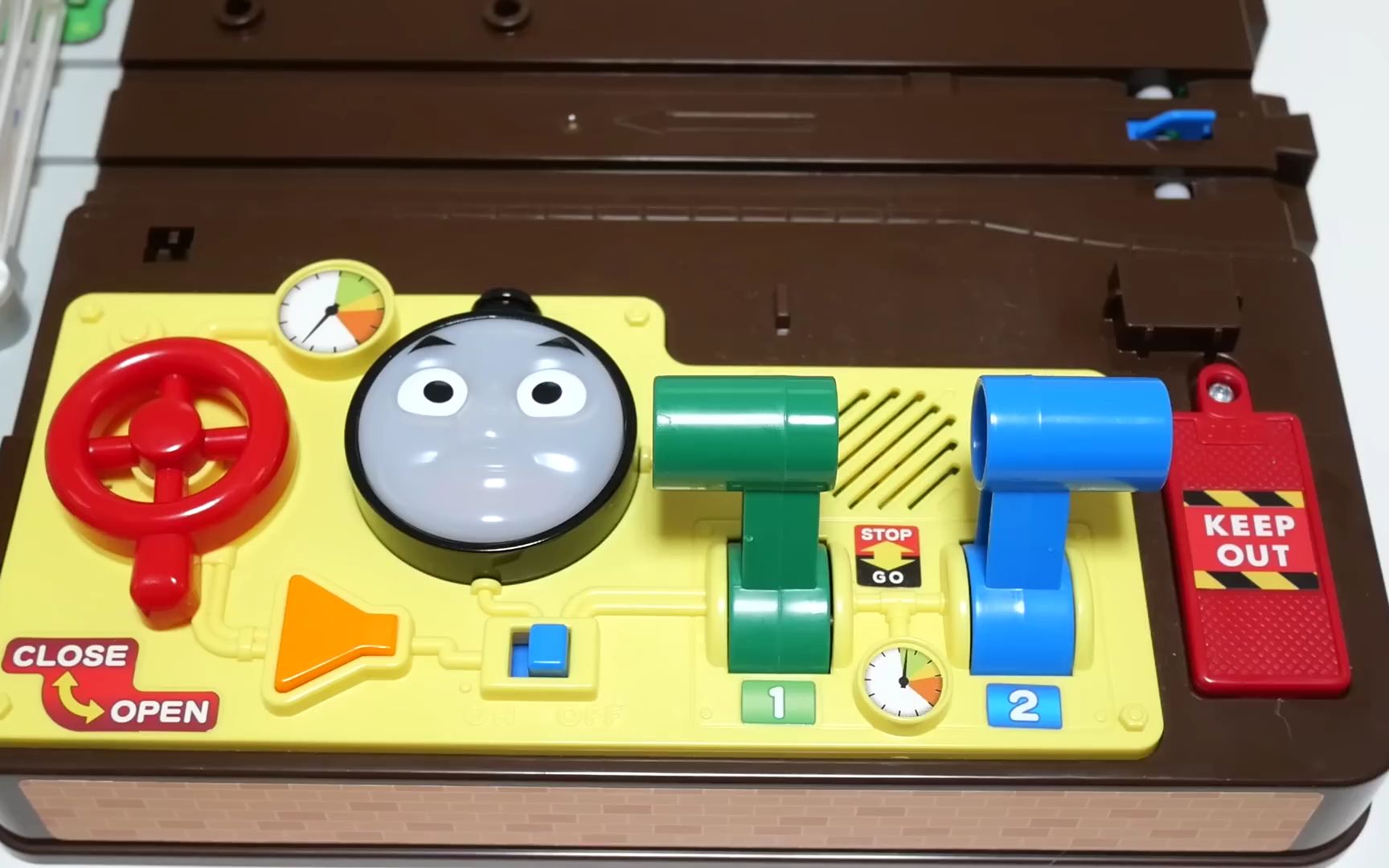 Thomas the Tank Engine & Plarail☆Stationmaster Thomas' railroad crossing station哔哩哔哩bilibili