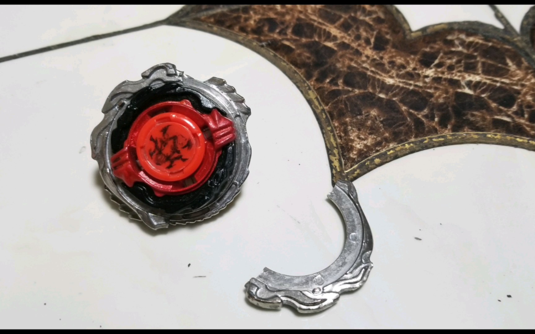 有狱炎魔翼千万不要对战! ! ! 别问我怎么知道的!飓风战魂 陀螺