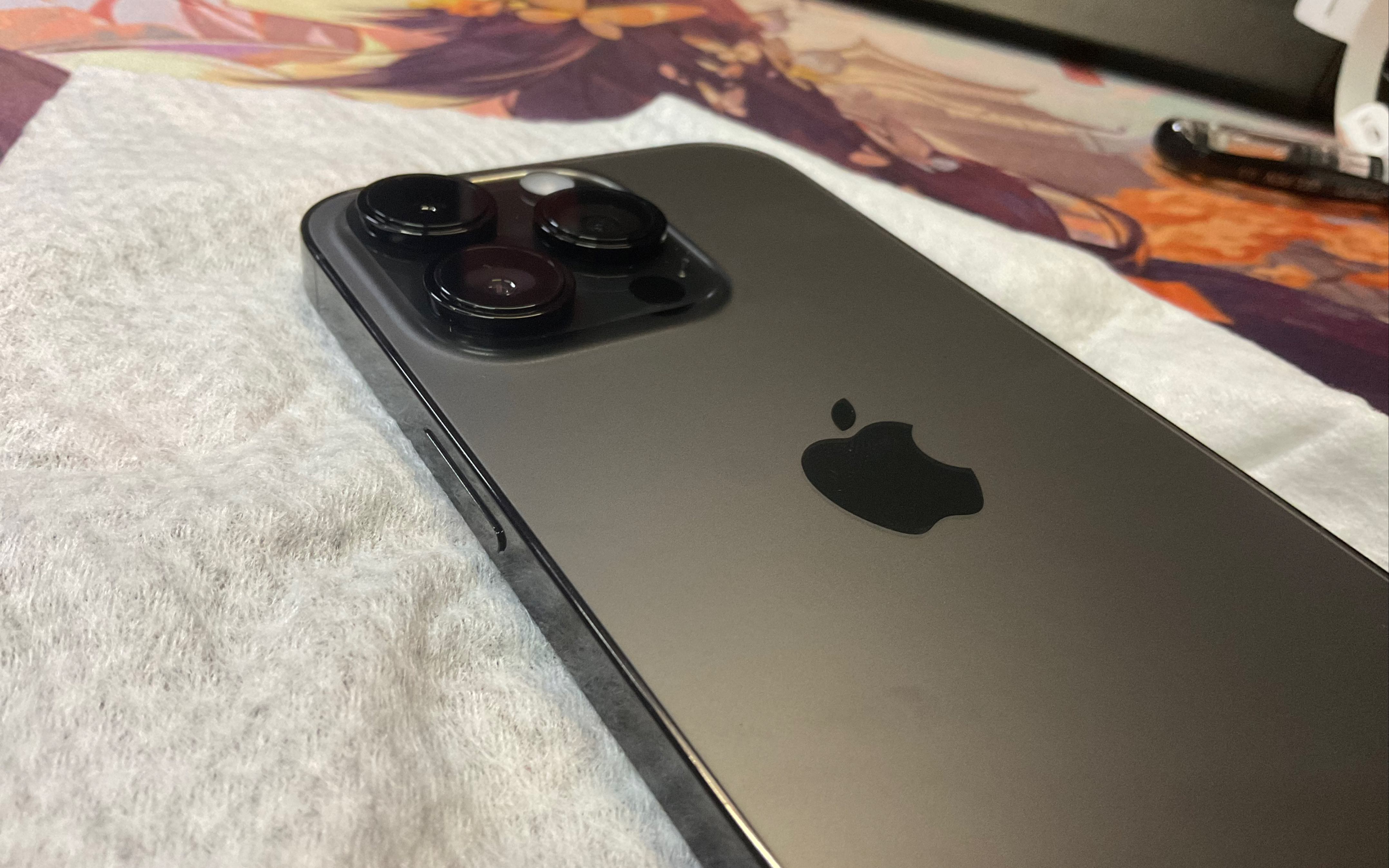 iphone14pro深空黑色寝室开箱