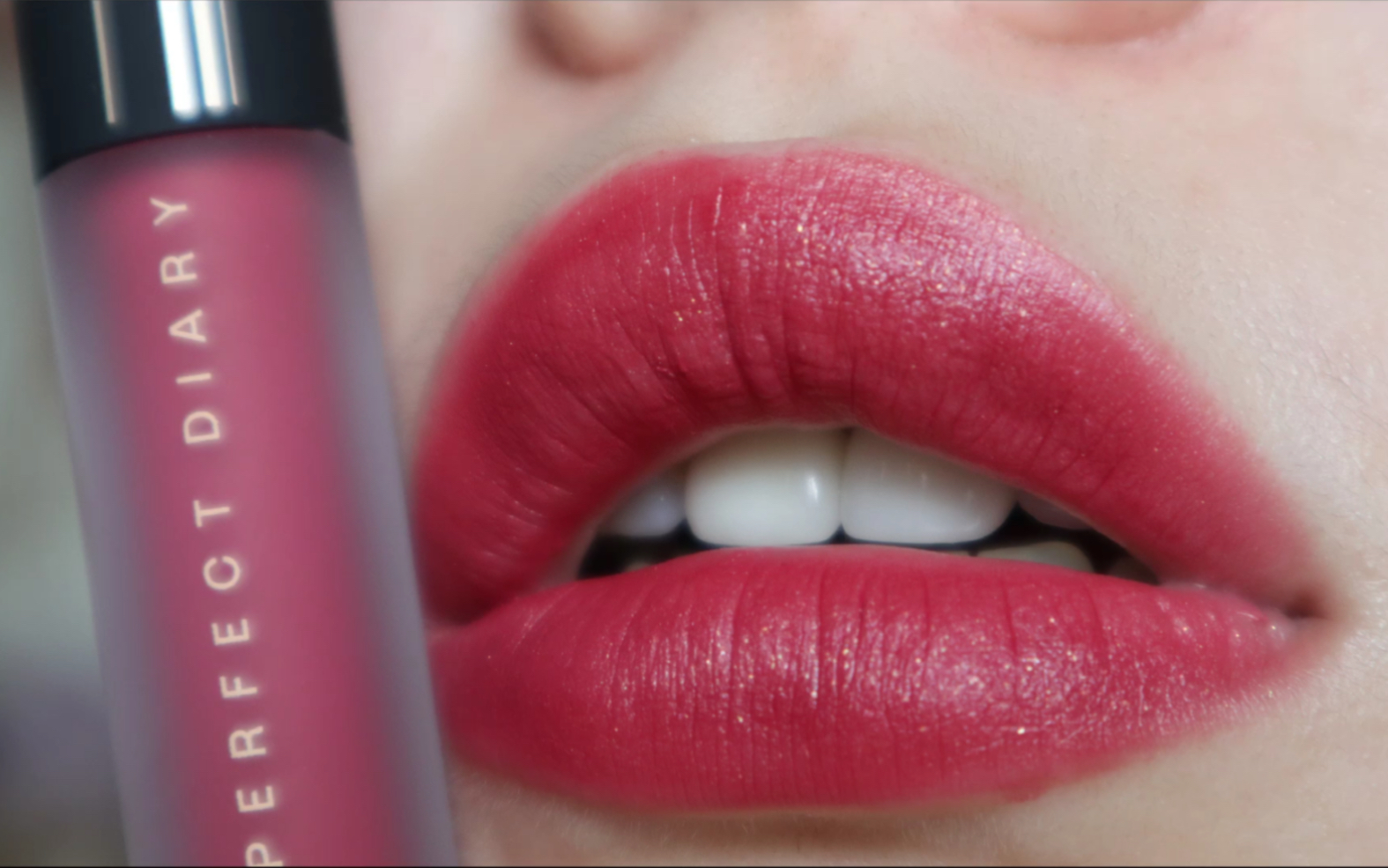 完美日记天鹅绒唇釉v12|平价国货唇釉|无滤镜无美颜试色_哔哩哔哩