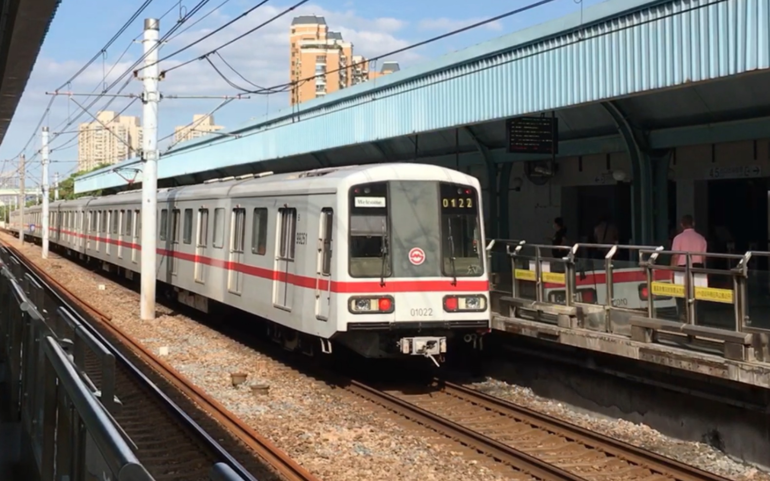 【上海地铁】随手拍:论新车号是如何阻止我喜欢上老八的