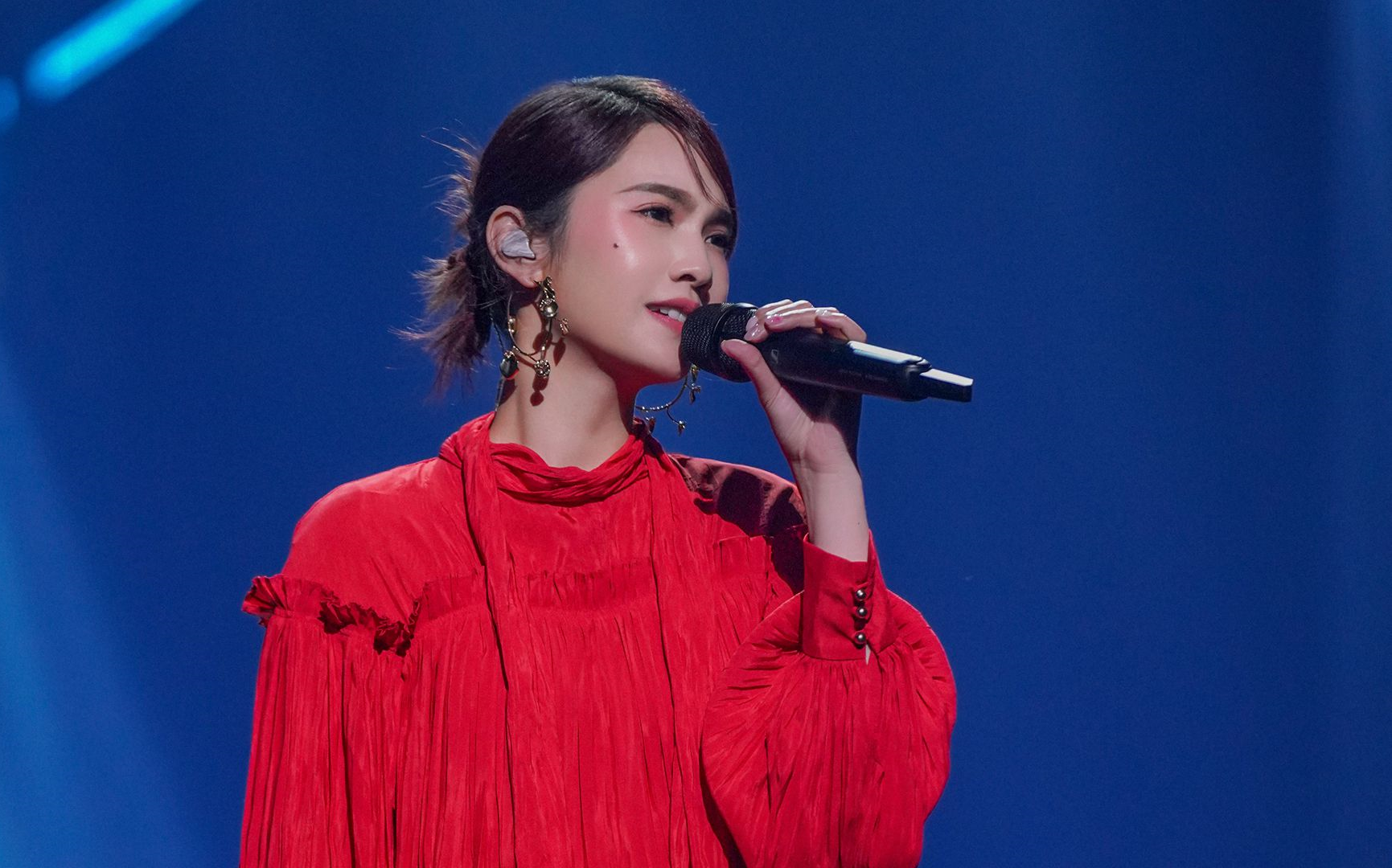 大年初一被杨丞琳《其实我们值得幸福》治愈了