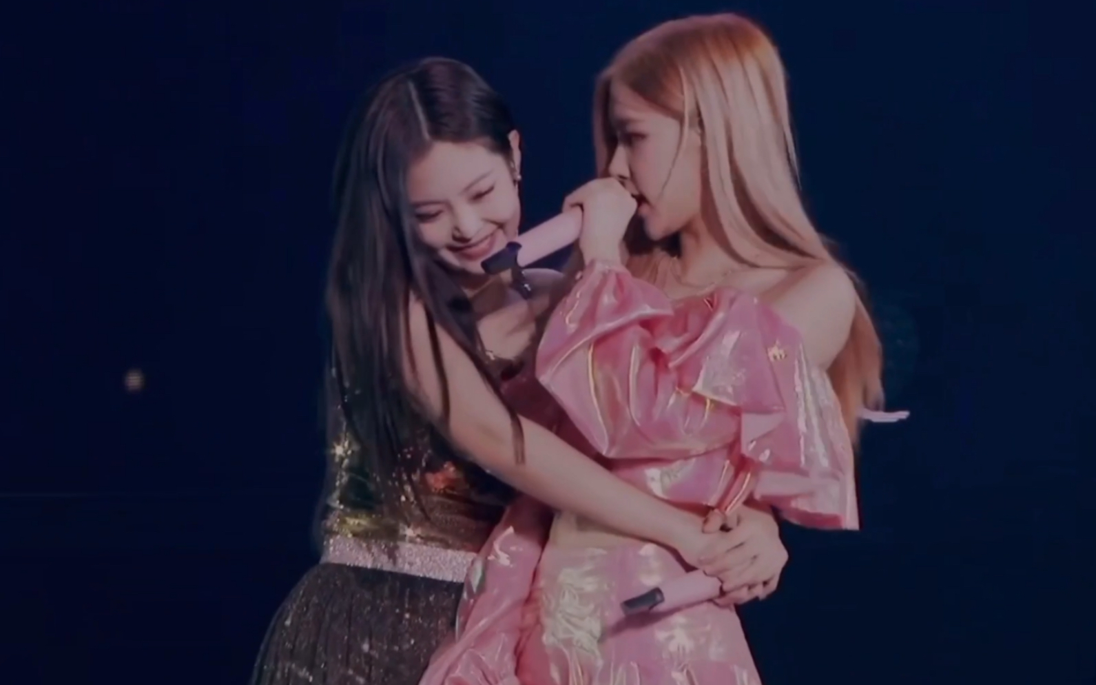 蓝光blackpinkreally2018大阪live冷门神级现场氛围超仙超甜附互动