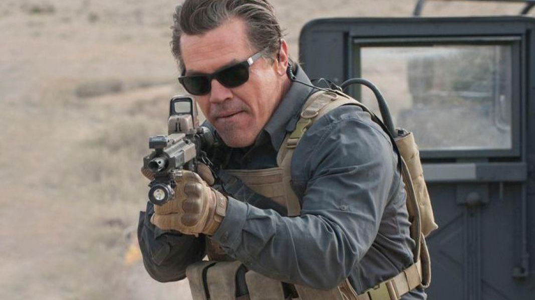 《边境杀手ii》车队遇袭片段