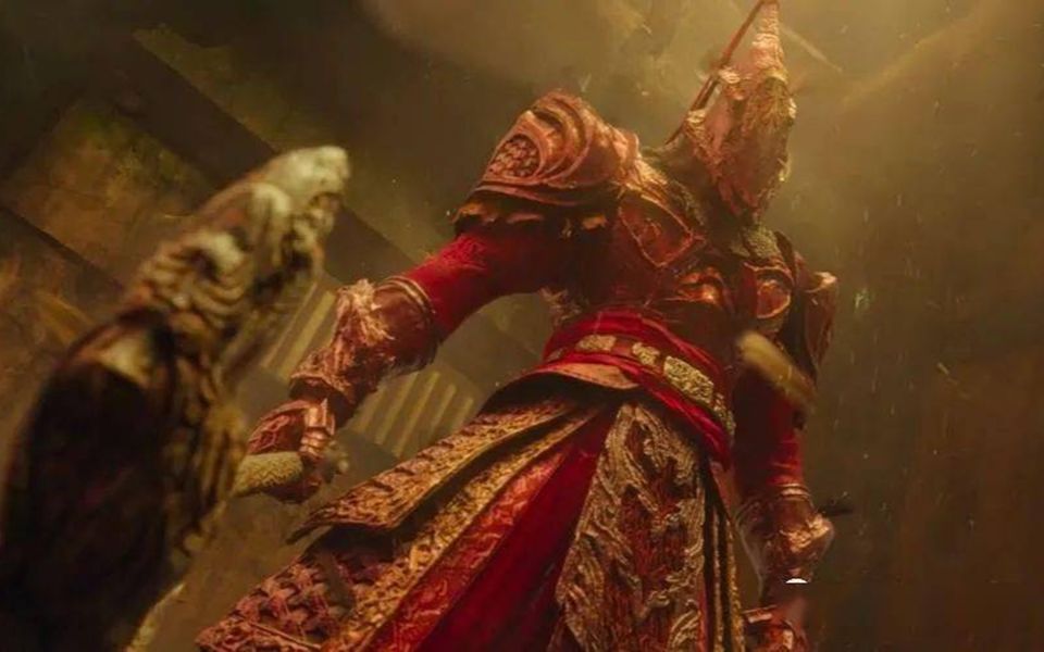 刺杀小说家雷佳音红甲武士建模震撼亮相这模型在电影值多少钱