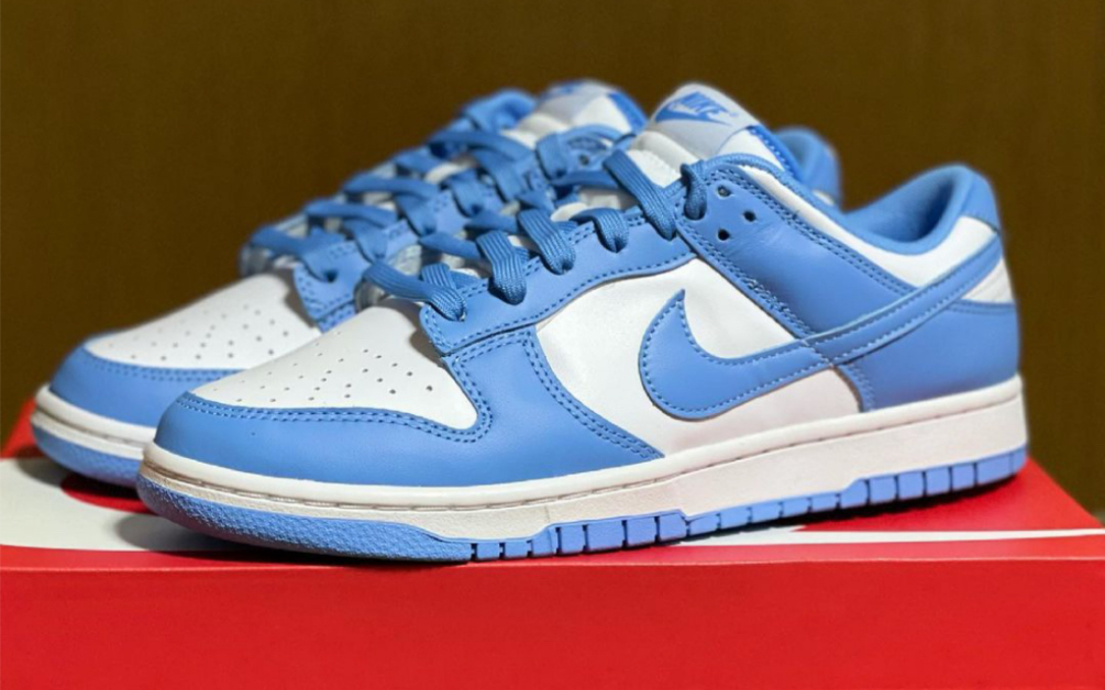 大学蓝 dunk low 实物开箱 清爽夏天配色来了!_哔哩哔哩_bilibili