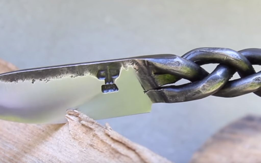 qp(paul pinto )小哥做的麻花刀forging a braided knife