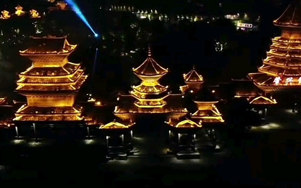 [图]白天不懂夜的美，夜景街拍，贵州肇兴侗寨