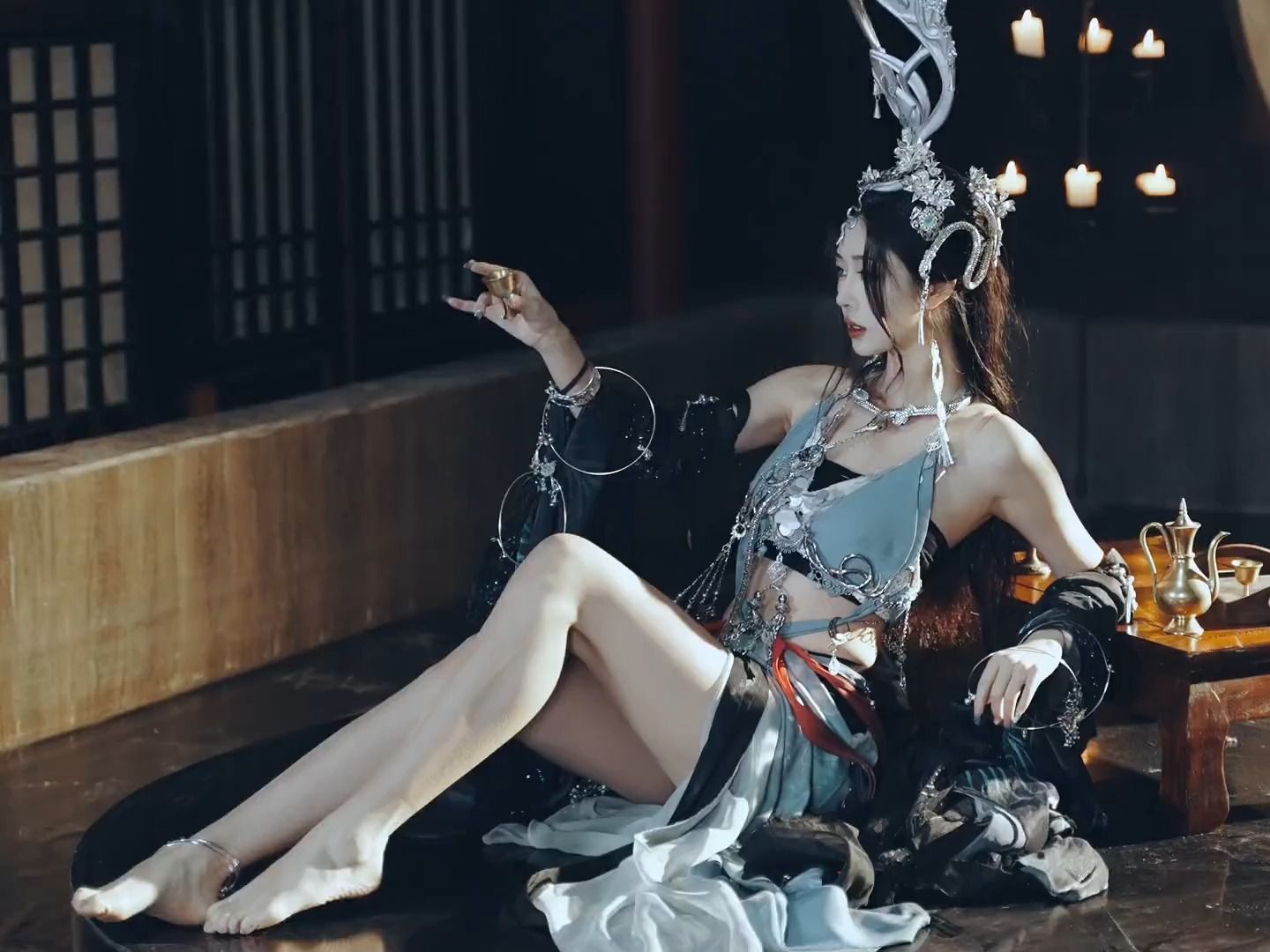 西厢寻他 - 伯爵johnny/唐伯虎annie | 浴中美人