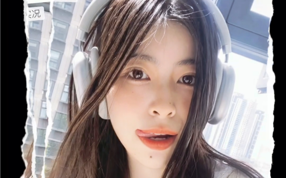 丫头,眼神是骗不了人的,这还拿不下你?