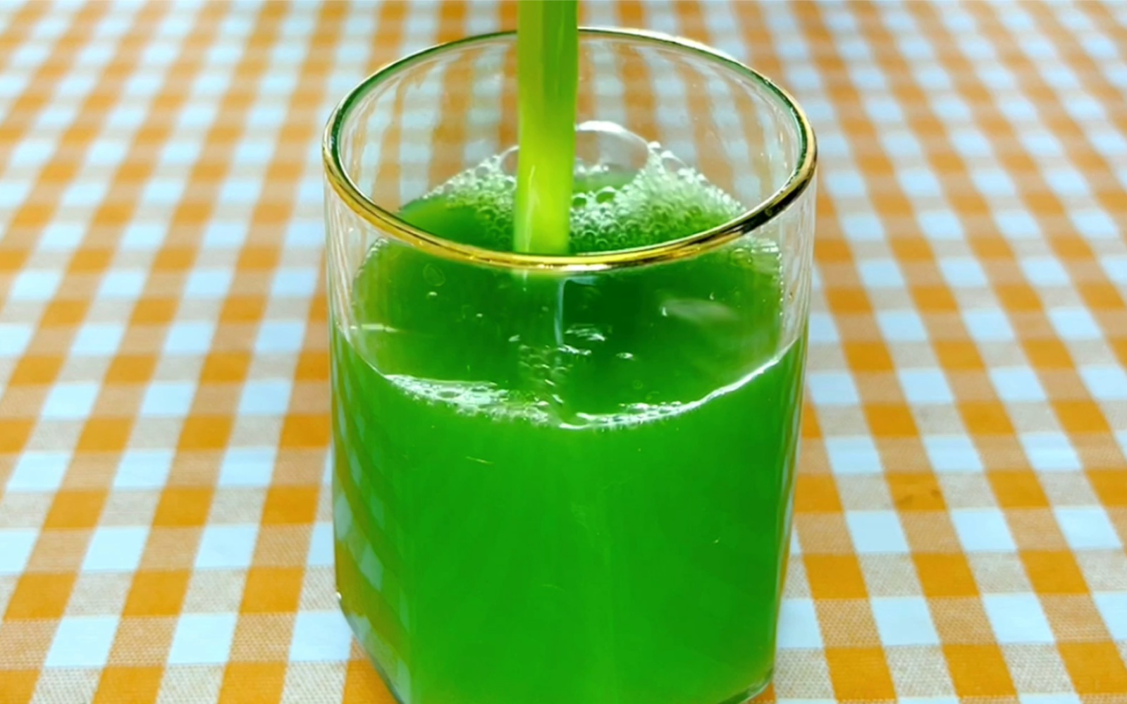 破壁机排毒瘦身蔬果汁,每天来一杯健康减脂