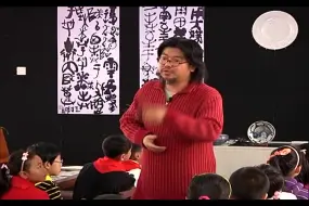 Descargar video: 苏少版小学美术二年级上《20青花盘》-华老师优质课公开课教学视频