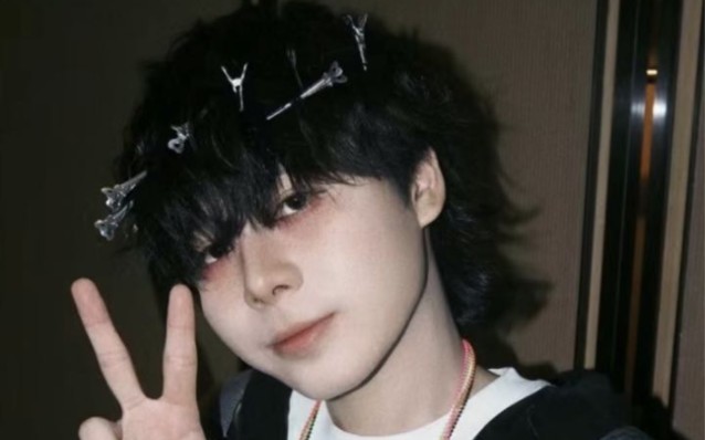 【小精灵】进来看帅气陈峥宇